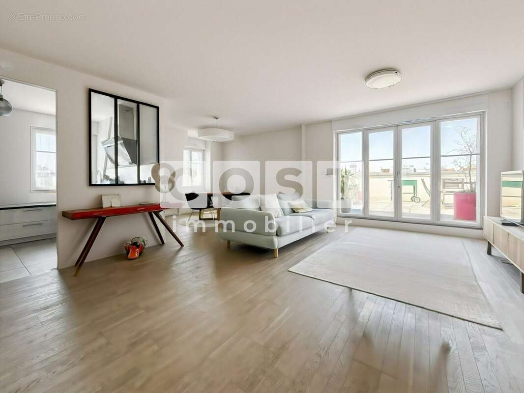 Appartement à COLOMBES