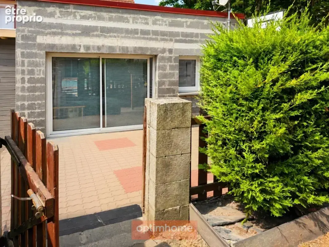 Maison de ville de 146 m² – 4 chambres – bureau – cour et jardin - photo 2