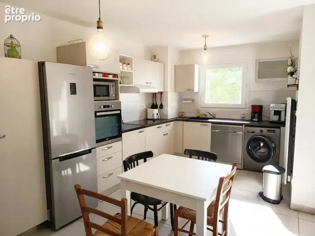 Vente Appartement Narbonne -centre ville -3 pièce(s)- 66.07m²  265 000 HAI - photo 2