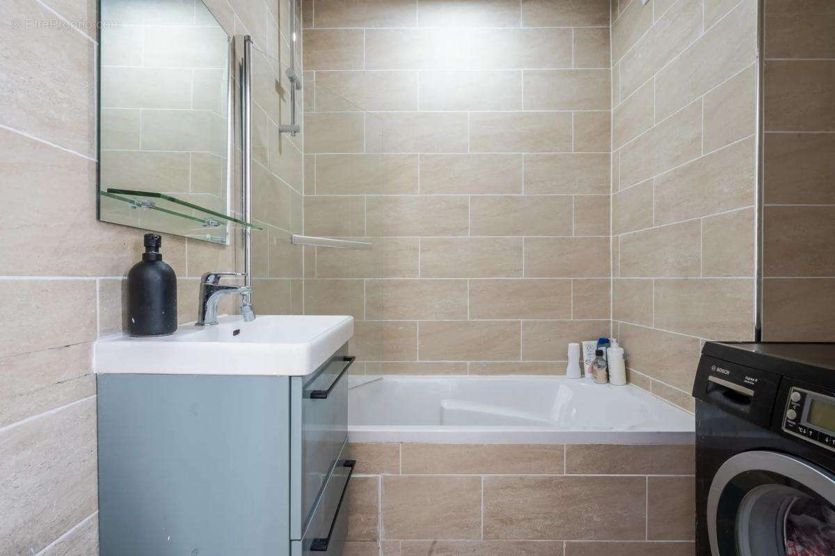 Appartement à STAINS
