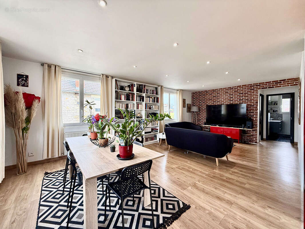 Maison à MALEMORT-SUR-CORREZE