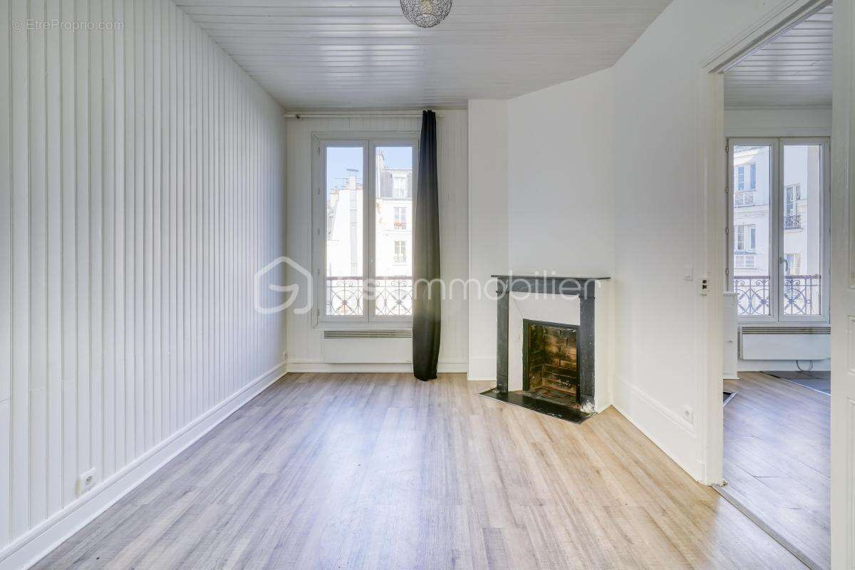 Appartement à PARIS-11E