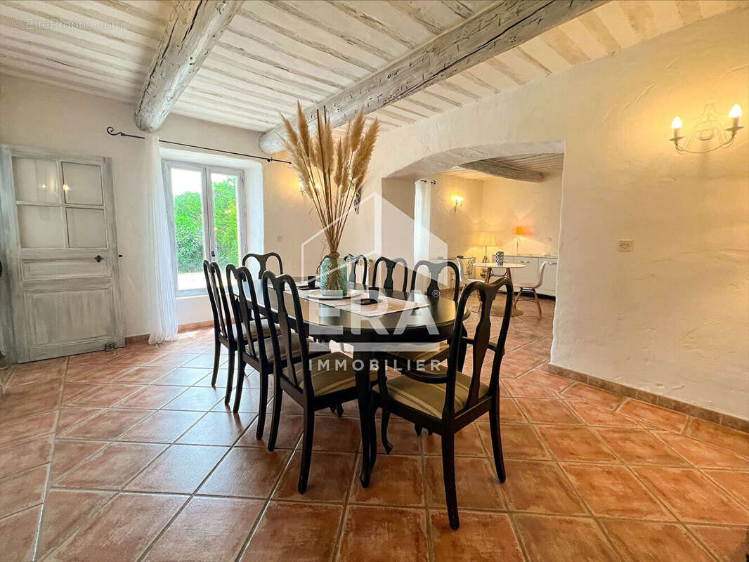 Maison à MAZAN