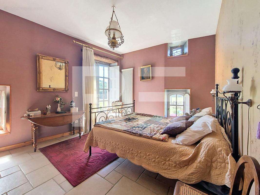 Maison à LASALLE