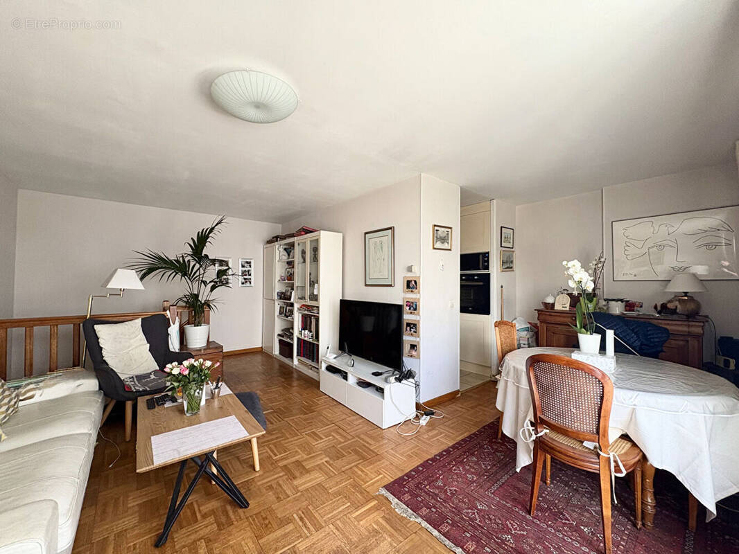 Appartement à PLAISIR