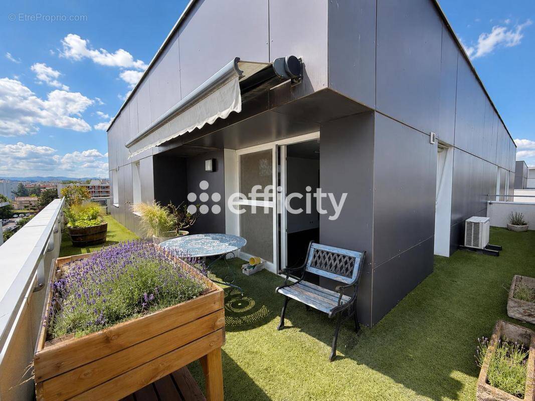 Appartement à VILLEURBANNE