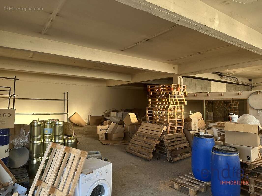 Commerce à LE VERNET