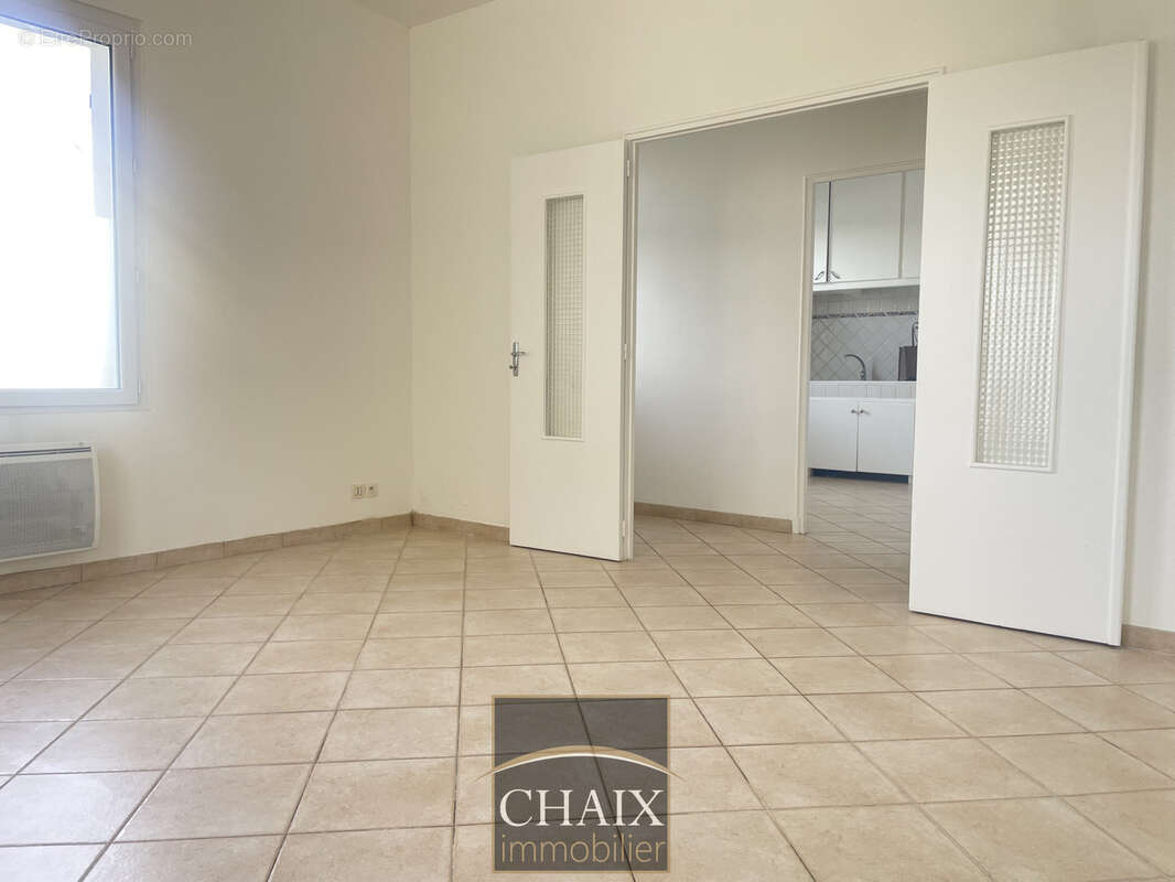 Appartement à MARSEILLE-12E