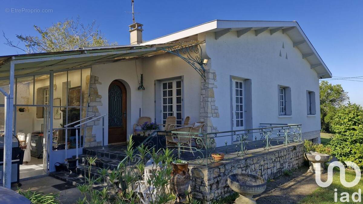 Photo 1 - Maison à GENSAC