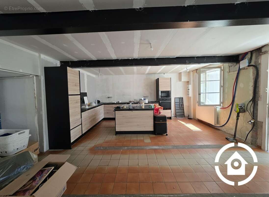 Maison 160 m² à Les Metairies  - photo 3