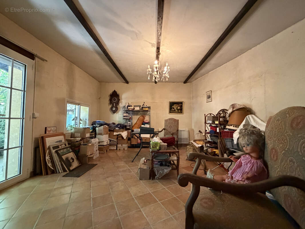 Maison à CADEROUSSE