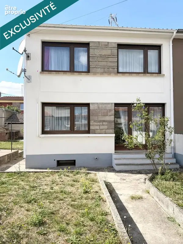 Photo 1 - Maison à PUTTELANGE-AUX-LACS