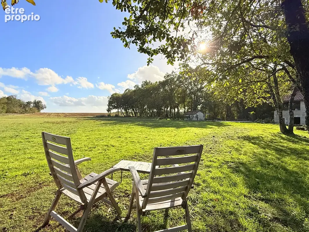 Un grand balcon royale dans la verdure, une maison de caractère et un gîte indépendant - photo 28