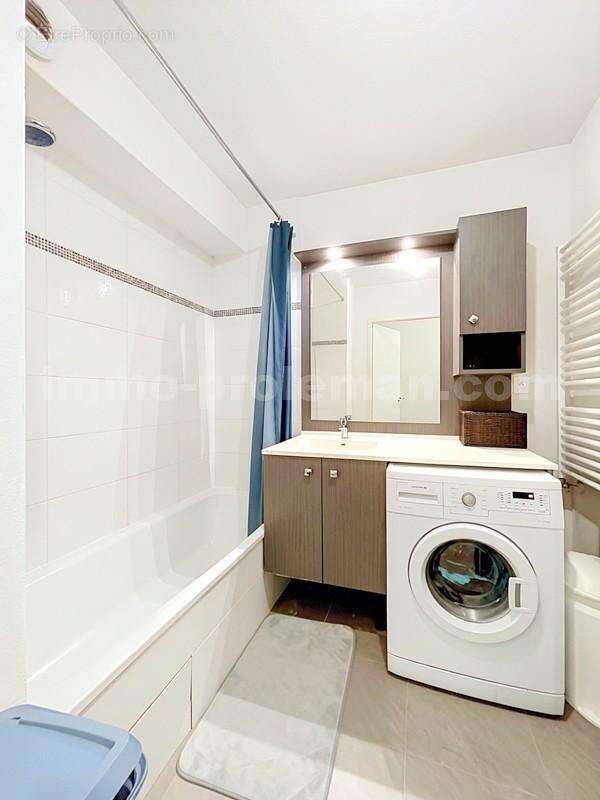 appartement_balcon_lumineux_parking_bonneville_geneve_garre_autoroute - Appartement à BONNEVILLE