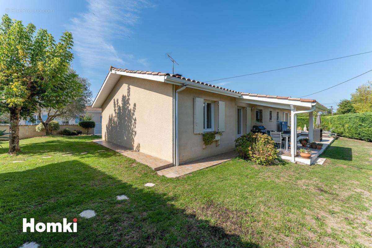 Maison/Villa T4 de 115 m2 à Saint-Quentin-de-Baron 33750 - photo 2