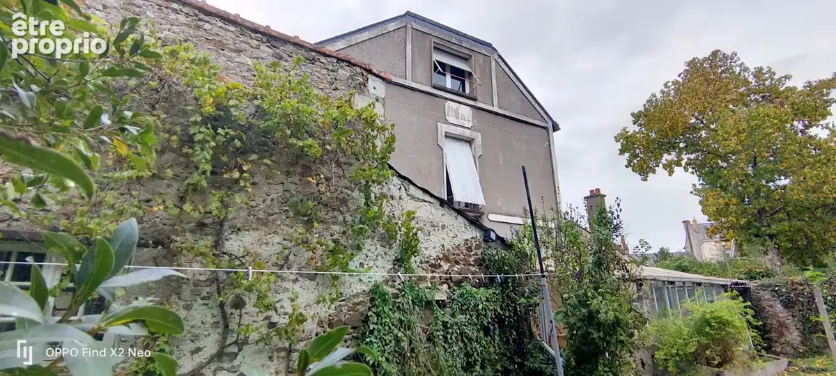 À vendre Montjean sur LOIRE , maison 5 chambres, 165 m2 avec jardin et une vue magnifique - photo 4