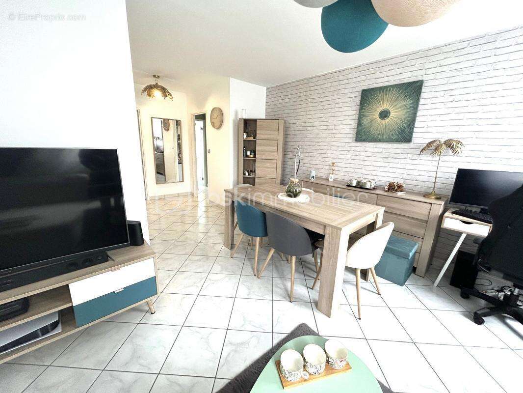 Appartement à FLEURY-LES-AUBRAIS