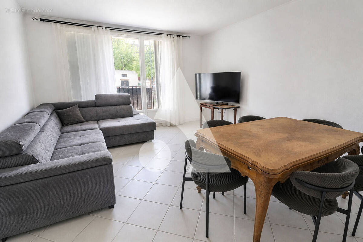 Appartement à PONTOISE
