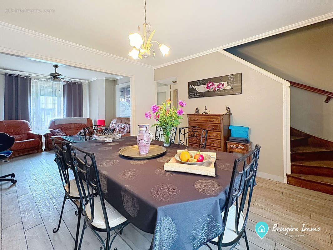 Maison 83 m² à Aulnoye-Aymeries  - photo 2