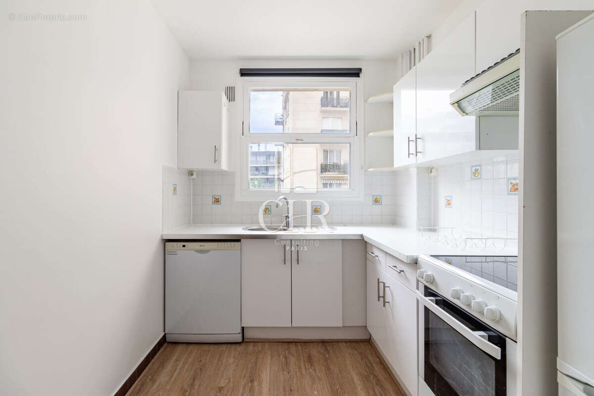 Appartement à PARIS-15E