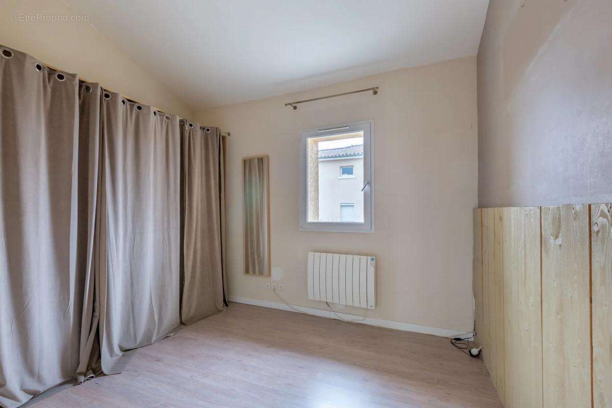 Maison à SAINT-ANDEOL-LE-CHATEAU