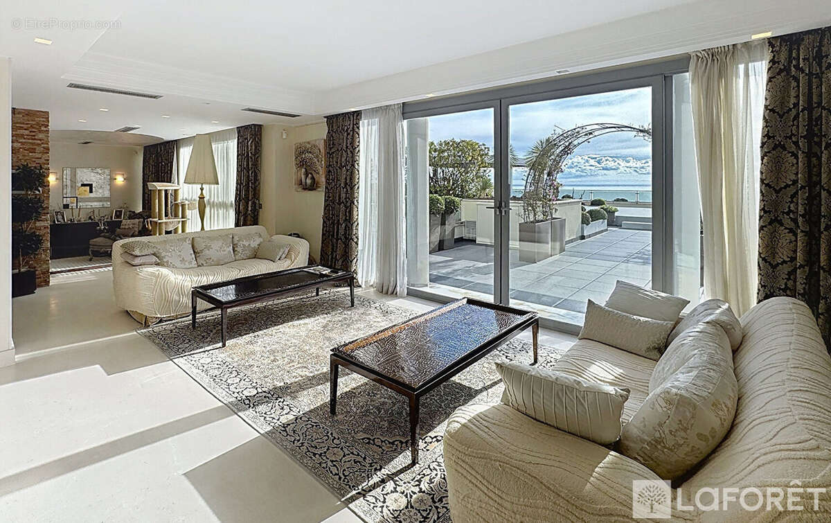 Opportunité rare - Luxueuse Villa aux portes de Monaco - photo 4