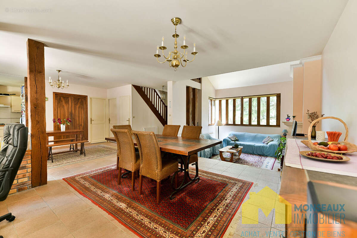 Maison à VILLEMOISSON-SUR-ORGE