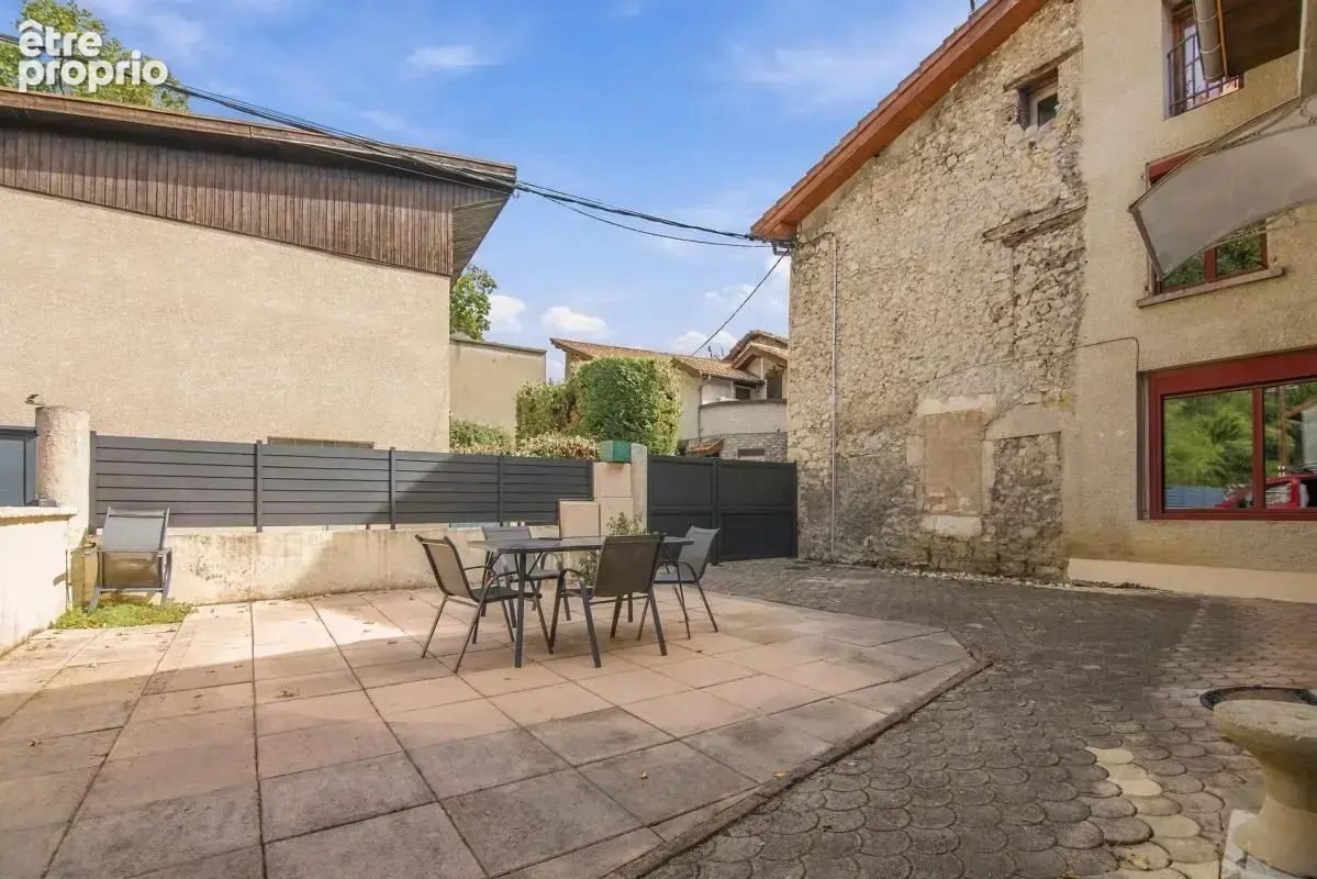Maison de 6 pièces de 138 m² à Varces-Allières-et-Risset - photo 15