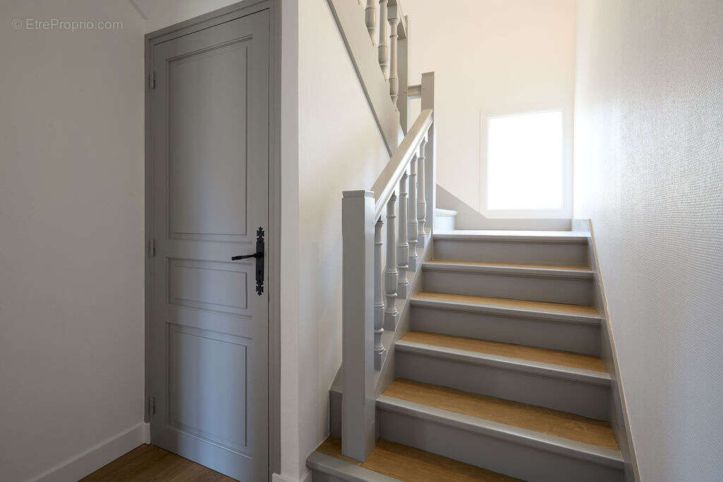 Maison à LOCOAL-MENDON