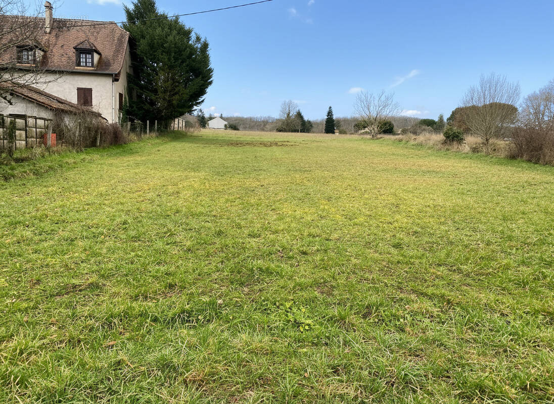 Terrain à CAHORS
