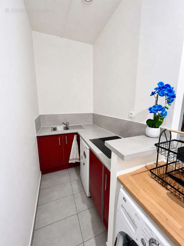 Appartement à MARSEILLE-1E