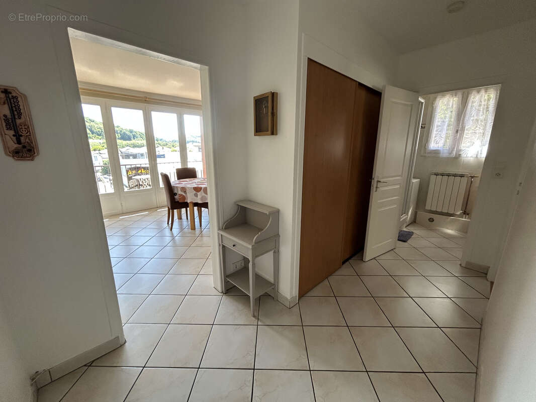 Appartement 2 pièces, 47 m2 habitables, avec cave et balcon - photo 8