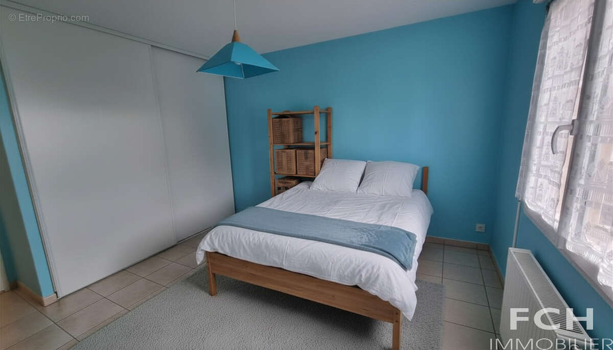 Villa 4 chambres, bureau, 2 garages, vue, proche toutes commodités - photo 14