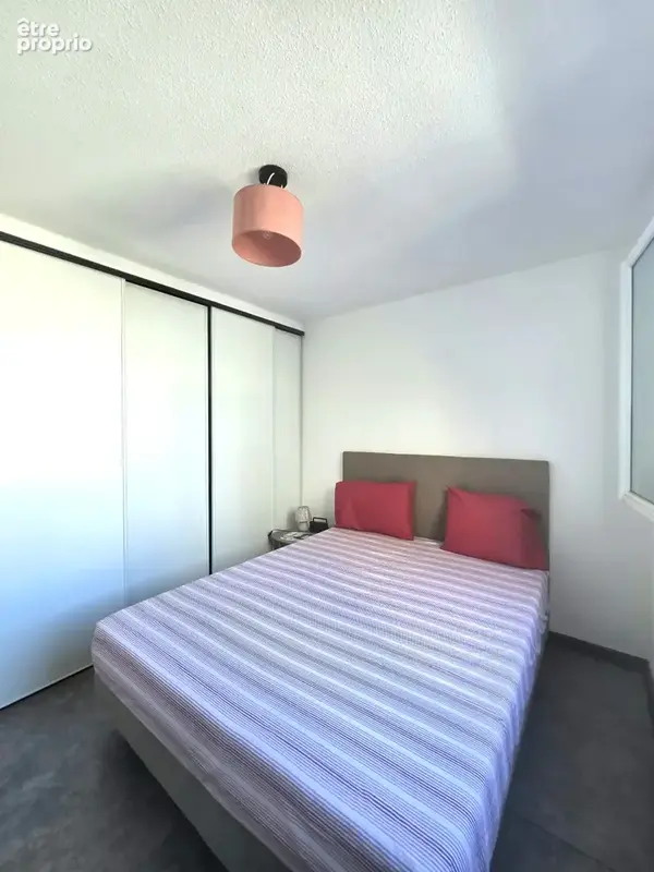 Appartement t4 / le port - photo 8