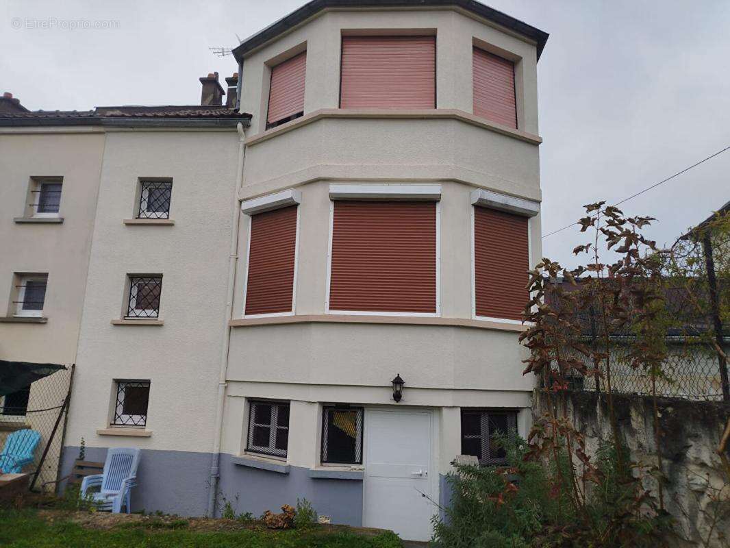 Maison à VILLERS-COTTERETS