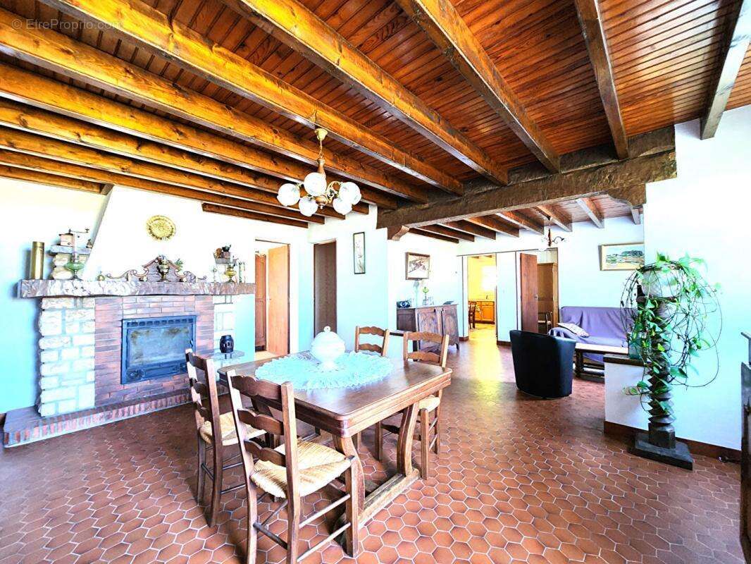 Maison à MONTFORT-EN-CHALOSSE