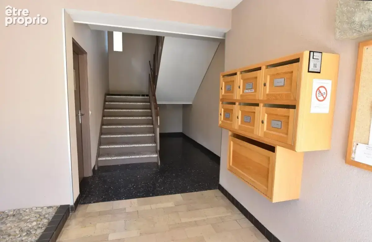 Appartement T3 de 77 m² À Vendre avec balcon, cave et box fermé inclus - photo 16