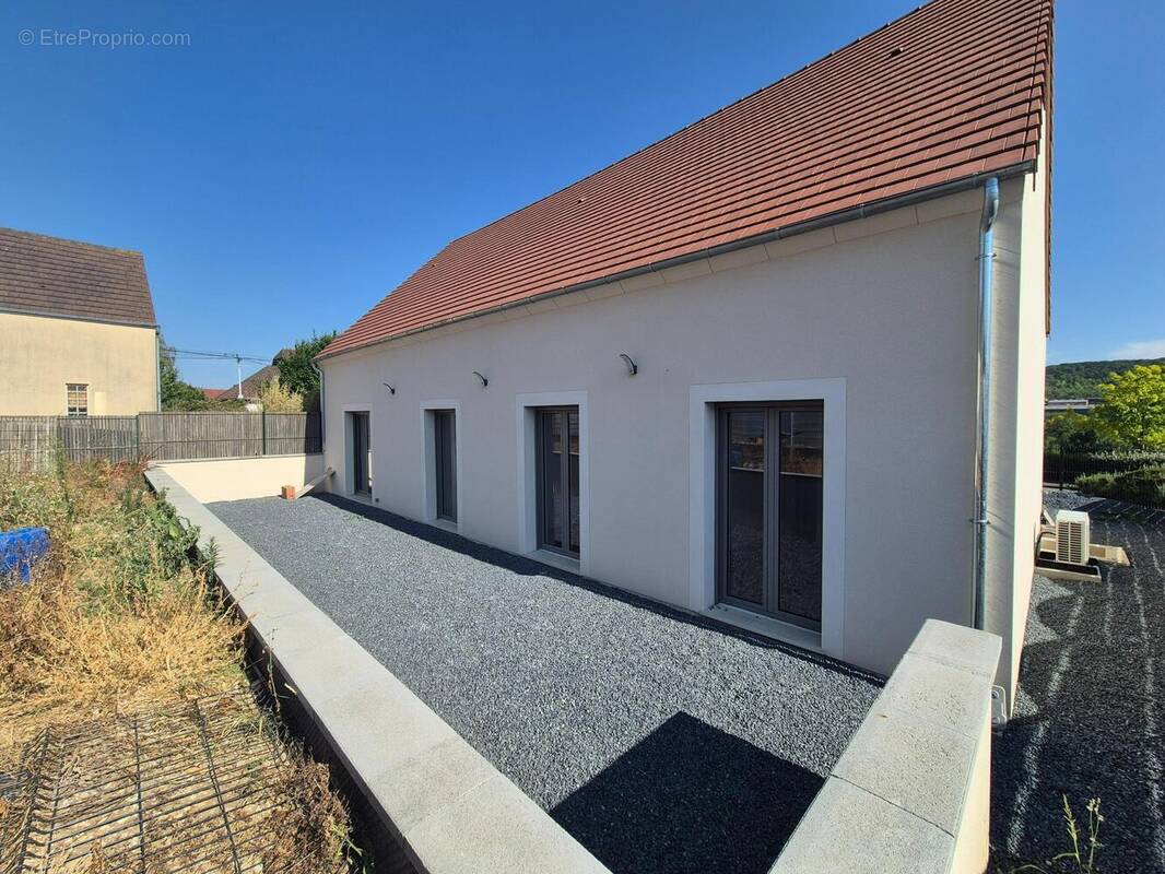 Photo 1 - Maison à BENNECOURT