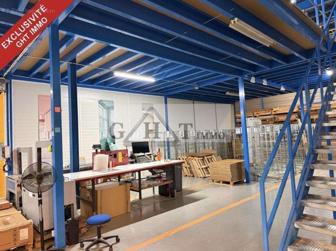 Commerce à EMERAINVILLE