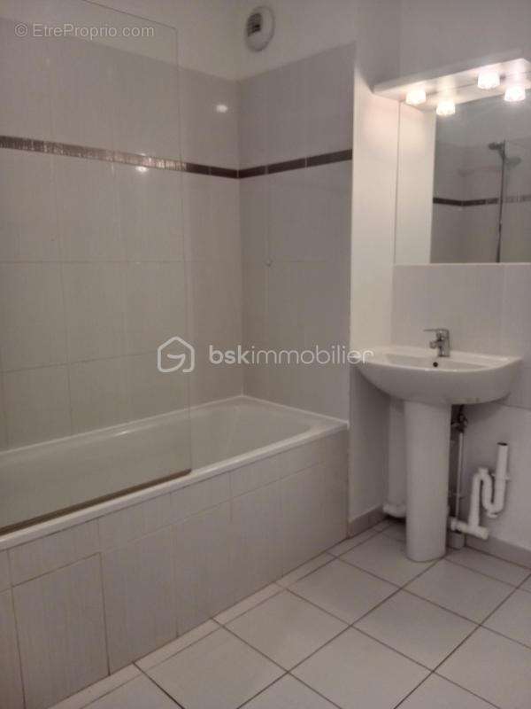 Appartement 57 m² à Crosne  - photo 8