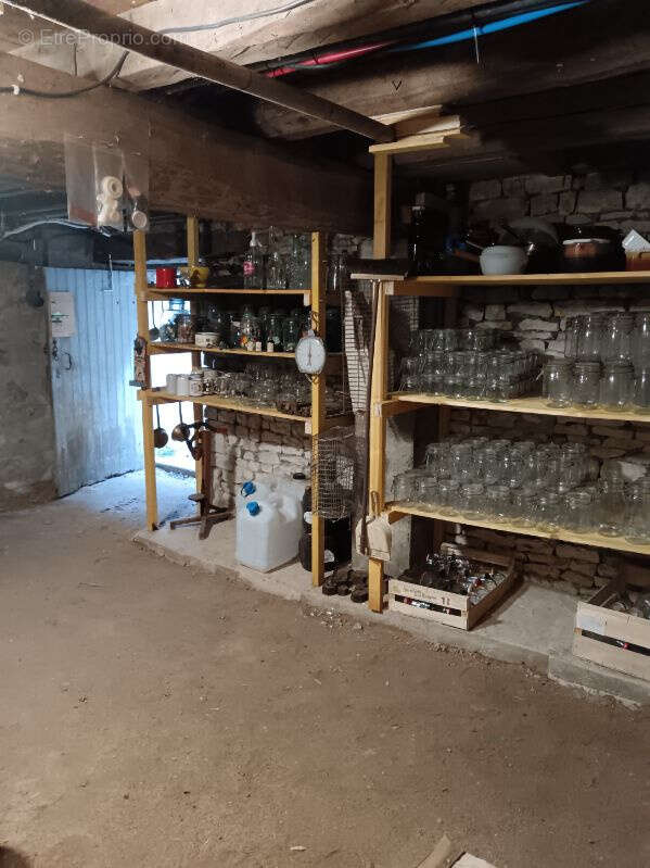 Maison à SAINT-JEAN-DE-SAUVES