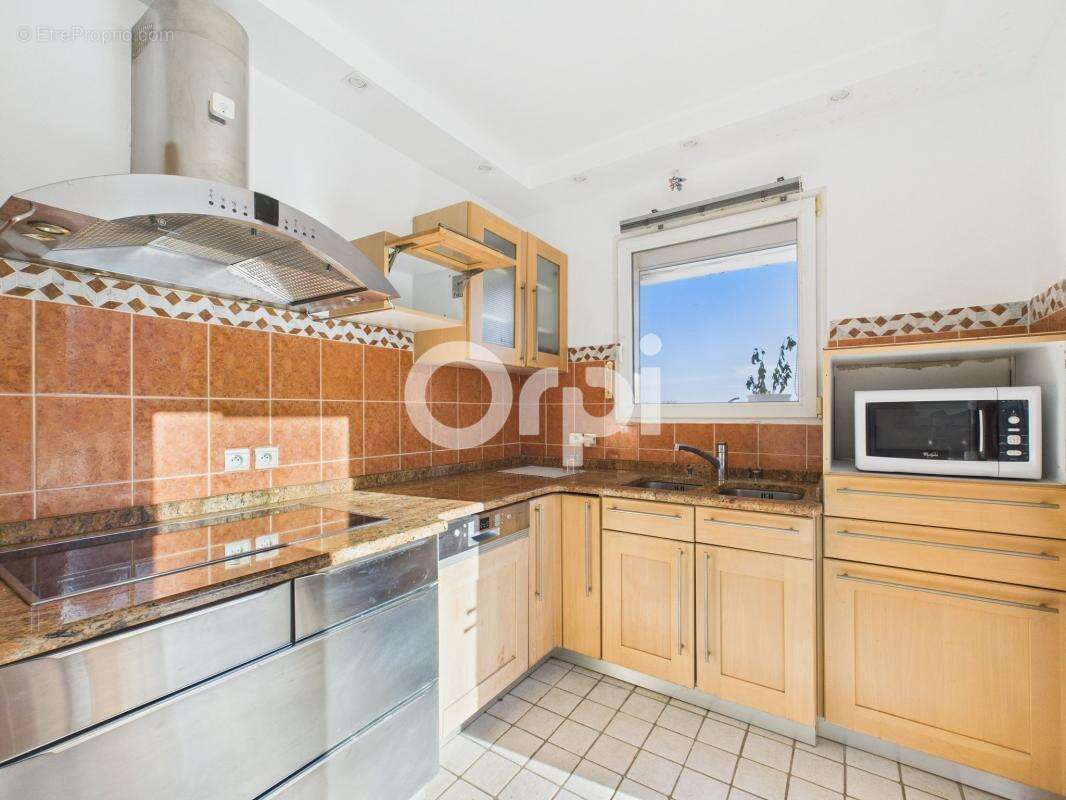 Maison à MANDELIEU-LA-NAPOULE