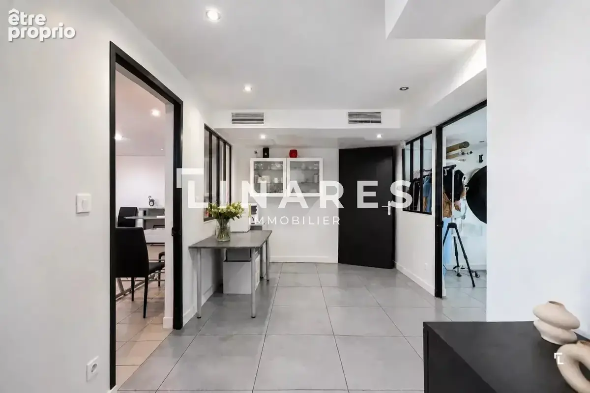 LE STUDIO – Local commercial de 110 m² – 13008 Marseille - photo 9