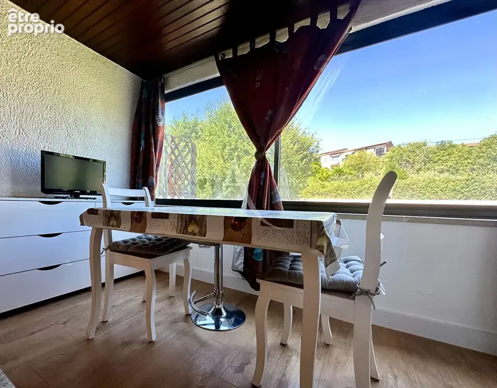 Appartement type2 lumineux parking proche centre village et thermes - photo 7