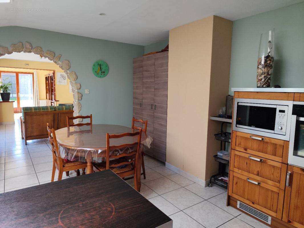 Maison 125 m² à Gommegnies  - photo 2