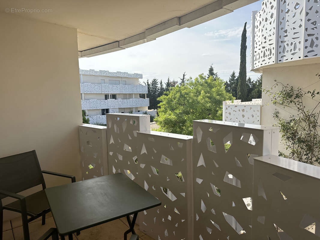 Appartement à LATTES