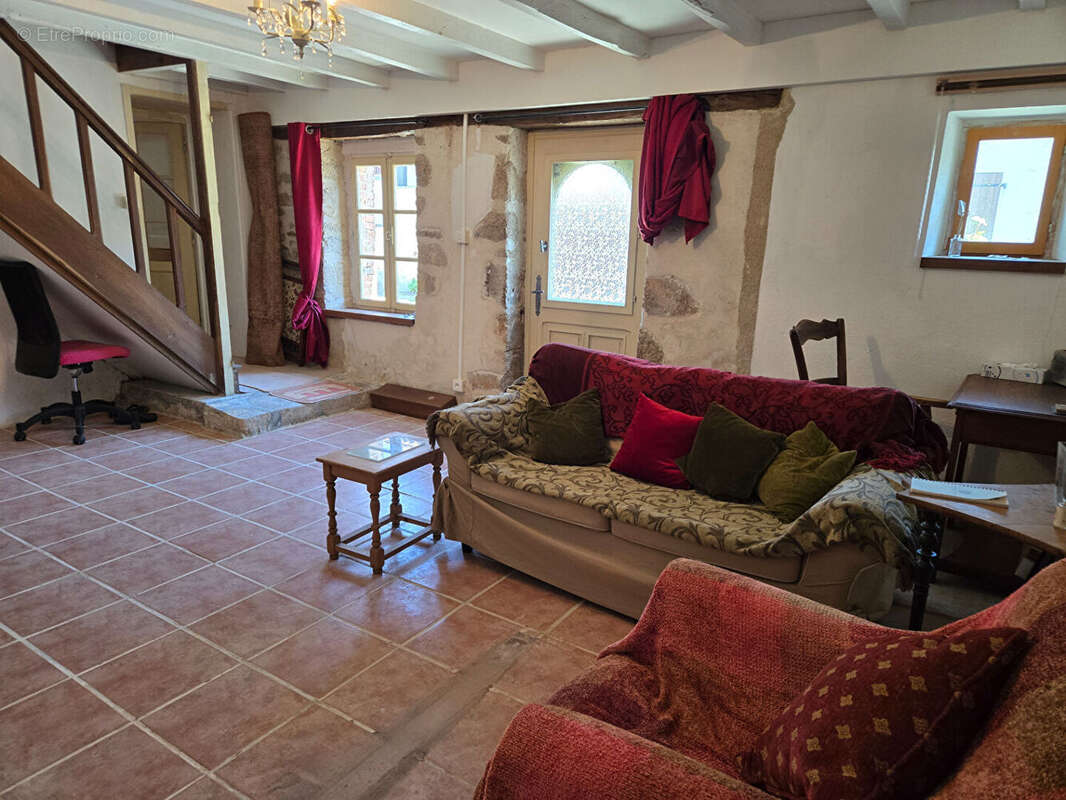 Maison à BRILLAC