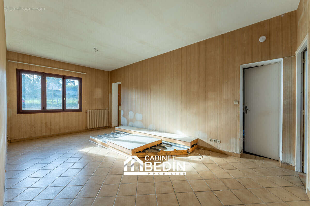 Maison à VILLENAVE-D'ORNON