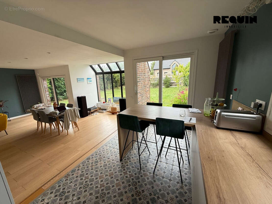 Maison à SAINGHIN-EN-MELANTOIS