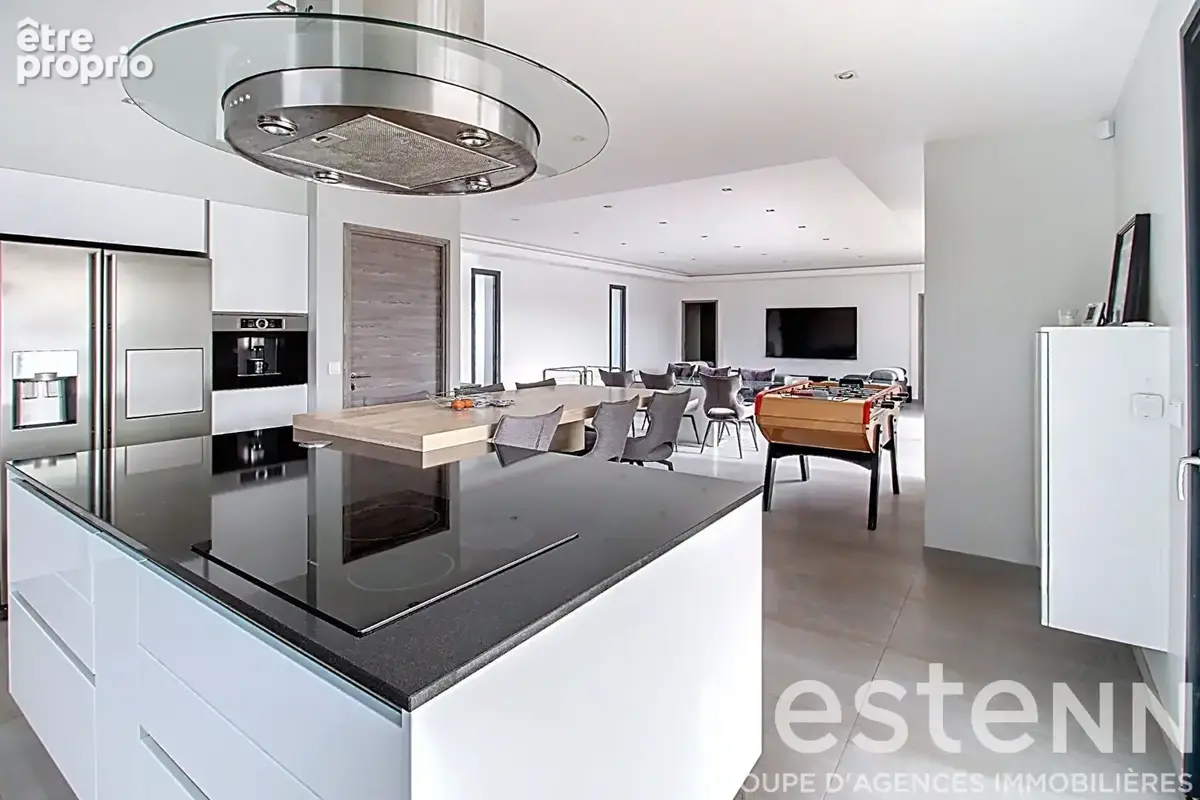 A vendre draguignan - maison neo provencale de plain pied de 180 m² avec garage et piscine - photo 3